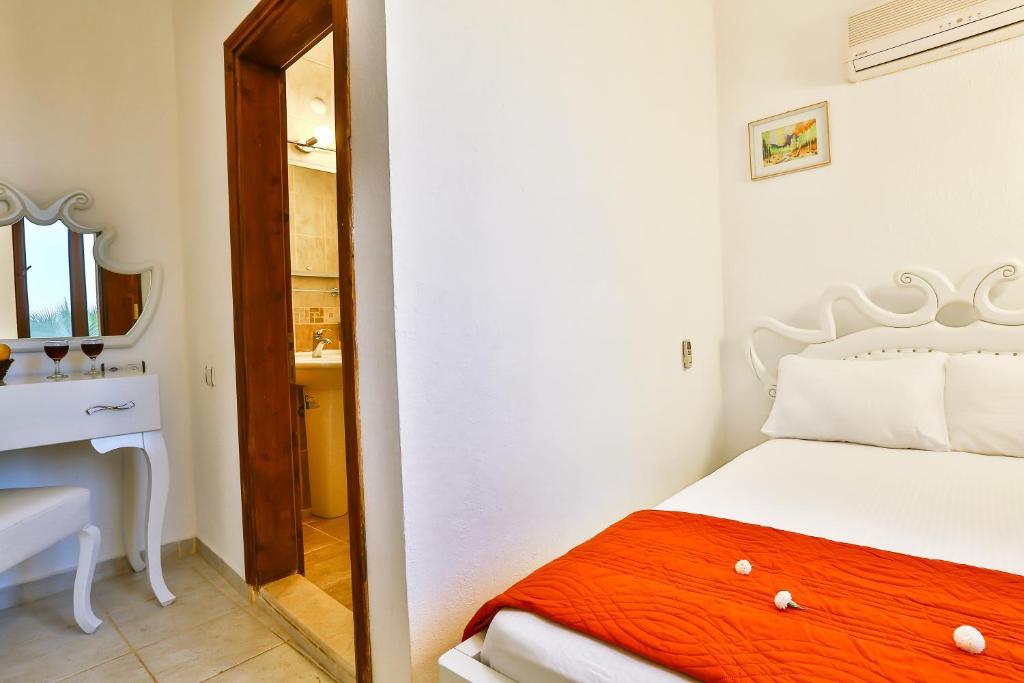 Kekova Theimussa Hotel Kaleucagız Buitenkant foto