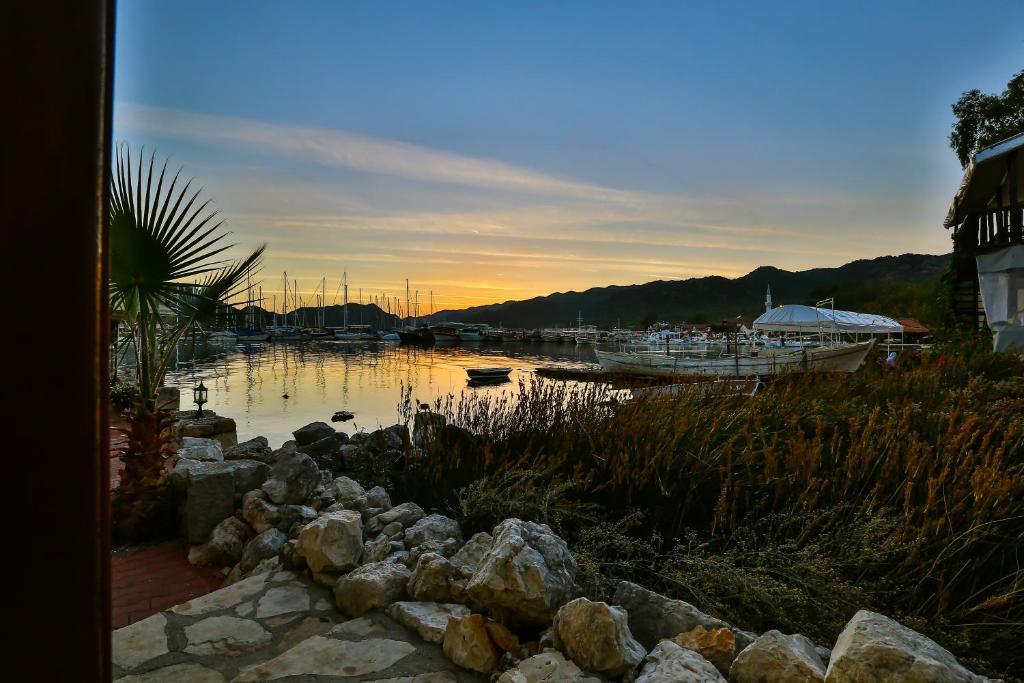 Kekova Theimussa Hotel Kaleucagız Buitenkant foto