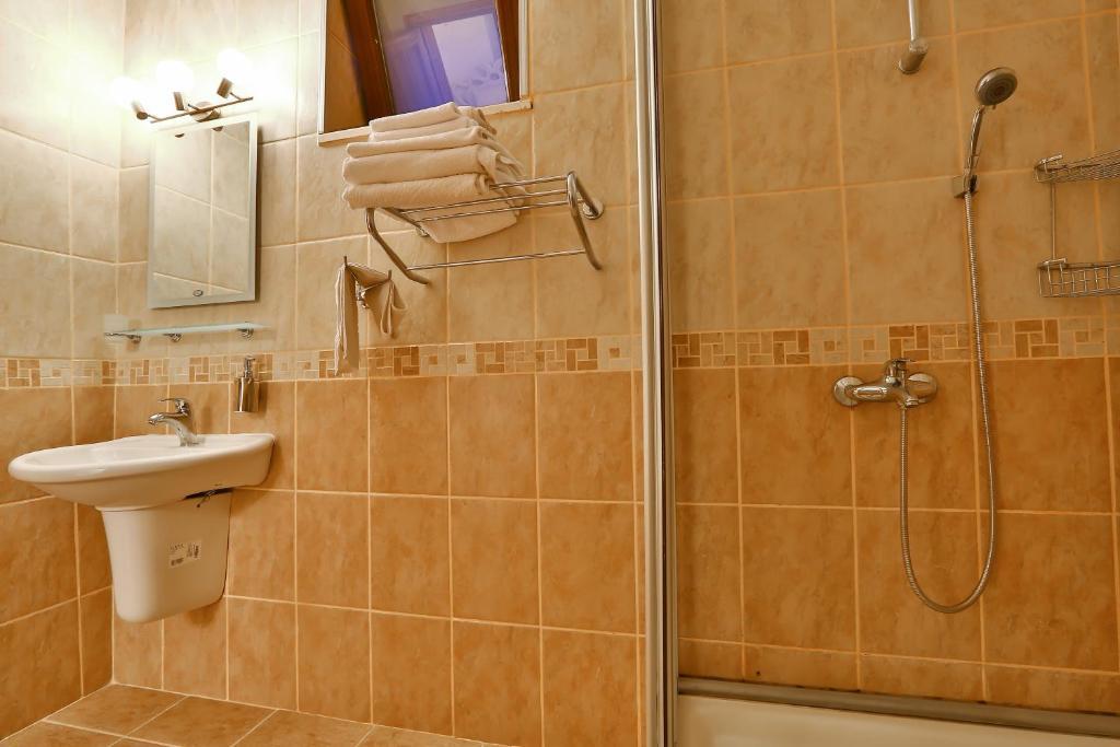 Kekova Theimussa Hotel Kaleucagız Buitenkant foto